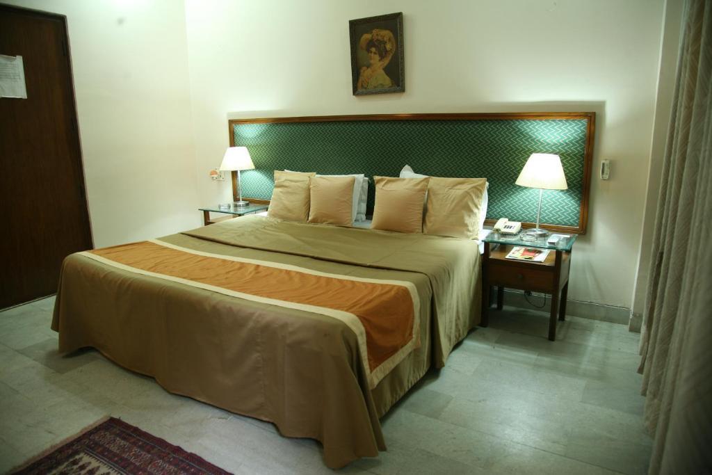 The Royal Residency Hotel Нью-Делі Номер фото
